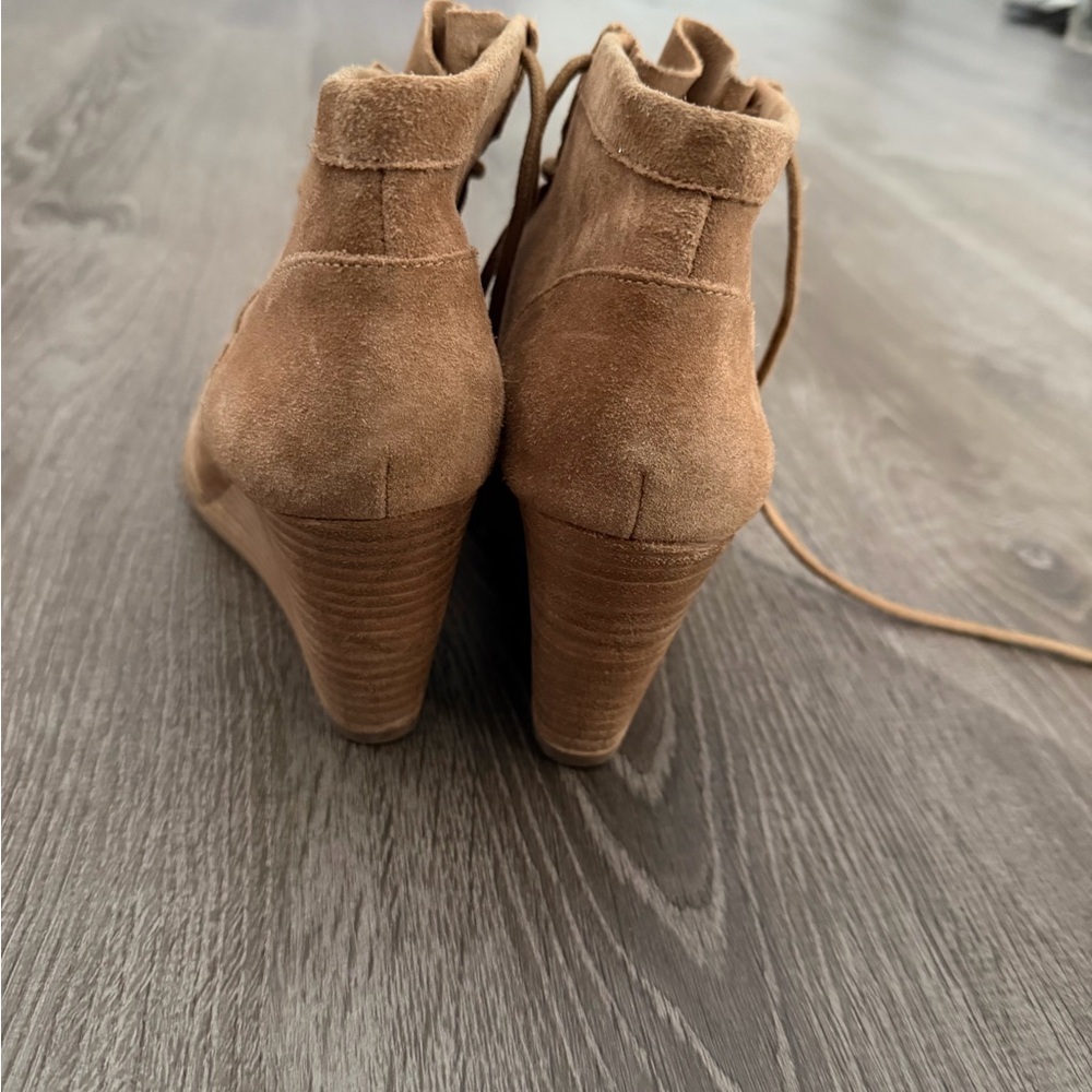 Lucky Brand Ysabel bootie - Picture 4 of 6